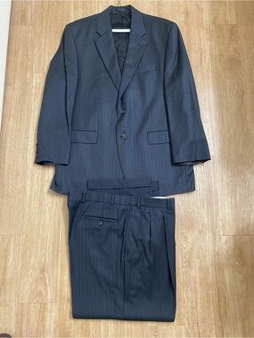 Ralph Lauren Pinstripe Two-Piece Suit 100% wool